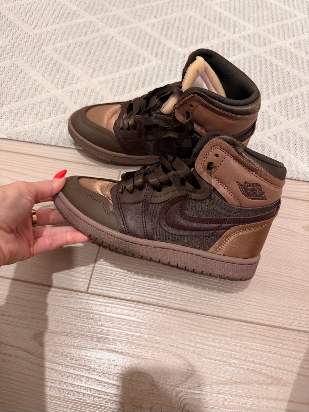 Nike Women's High-Top Sneakers in Brown and Bronze Metallic